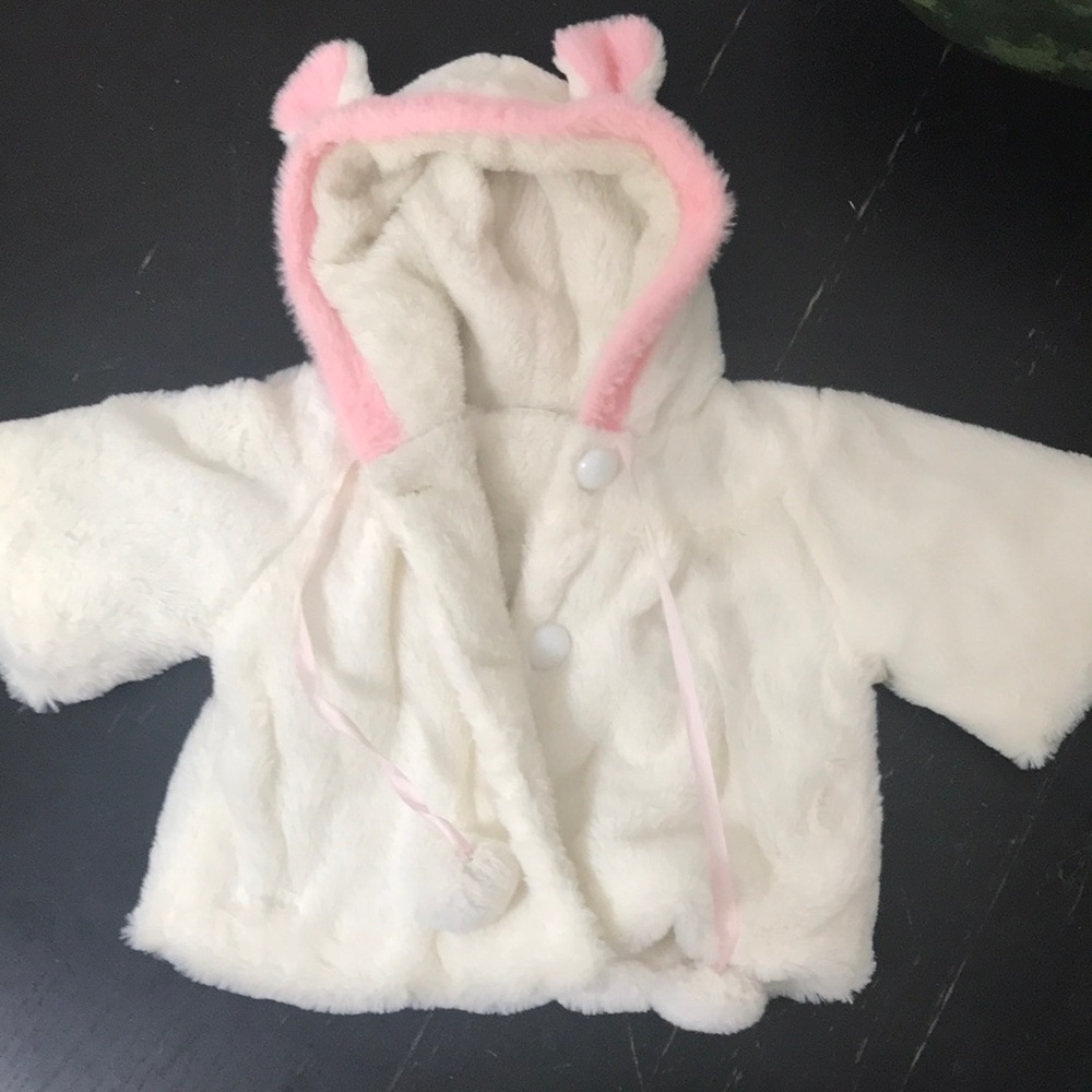 Really cute fuzzy baby girl winter coat pink & cream w bear ear hood